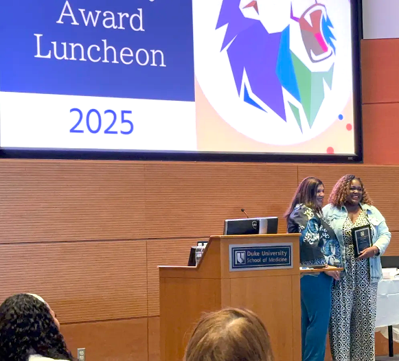 Sharena receives 2025 APAG Visionary Award.
